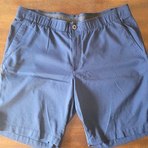 Blue Men's Under Arnour Golf Shorts Size 40